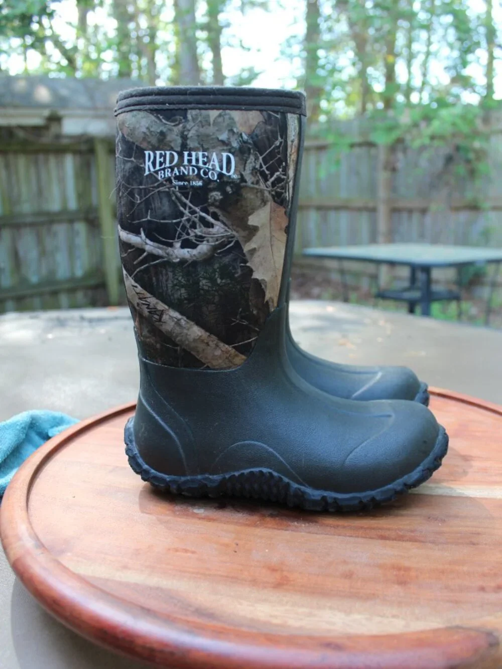 RedHead Kids' Waterproof Camouflage Mud Boots - Size 1 Youth - Picture 3 of 8